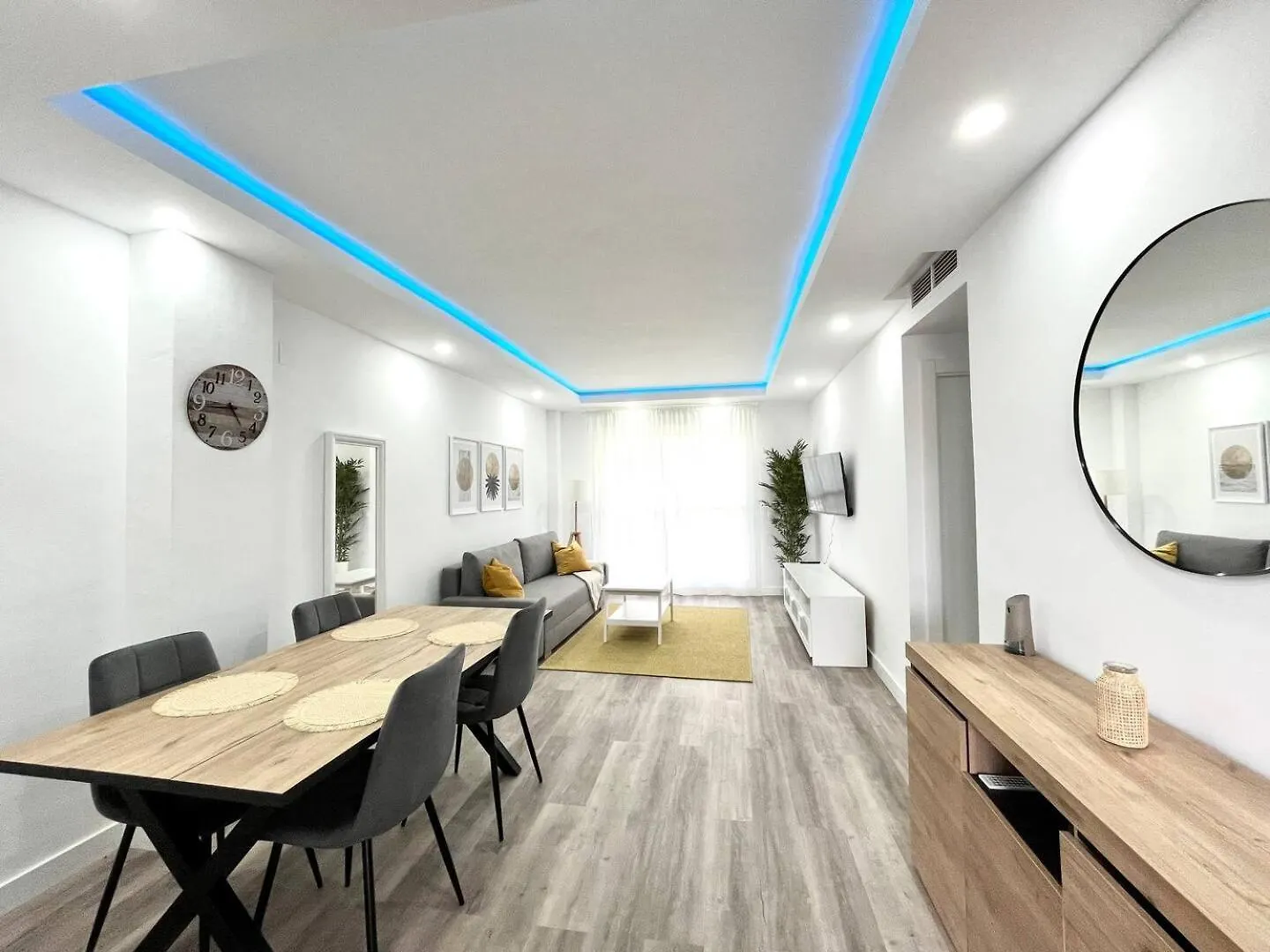 Lovely Apartment In Nueva Andalucia Pass The Keys Marbella